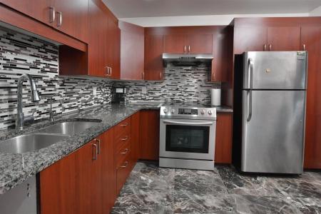 9492 Rue Boisjoli, Montréal (Pierrefonds-Roxboro), Quebec H8Y 3L6, Canada