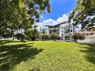 del Centro de Alta Tecnologìa, 50 m oe, 25 sur Condominio Bella Vista Apartamento 8, Rohrmoser Pavas San José, San José 00001, Costa Rica