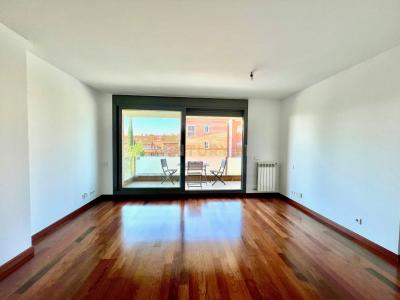 Madrid, Comunidad De Madrid 28660, Spain