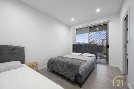 33a Linda Street, Fairfield Heights, NSW 2165, Australia