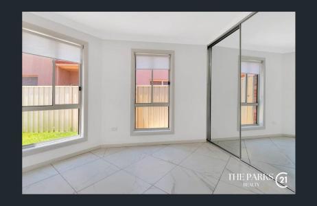 6a Moonah Close, West Hoxton, NSW 2171, Australia
