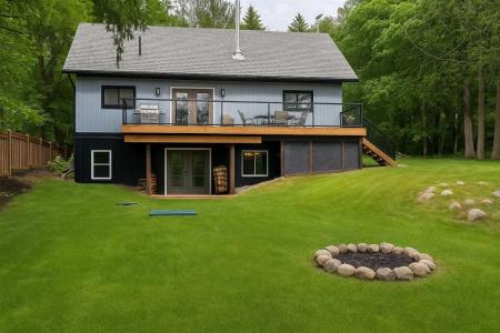 25  Ch. Farrell, La Pêche, Québec J0X 1T0, Canada