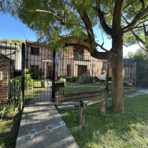 Lopez Buchardo 3976, Ituzaingó, GBA Oeste 1713, Argentina