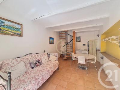 La Roque D Antheron, Provence-Alpes-Côte D'Azur 13640, França