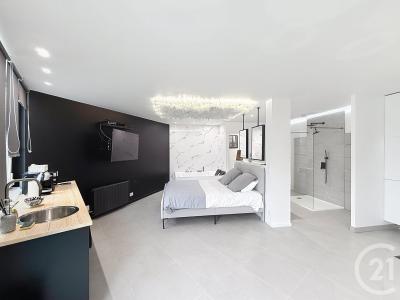 Le Plessis Belleville, Picardie 60330, France