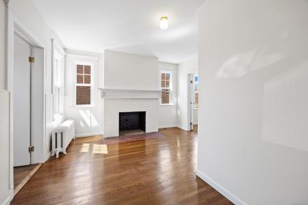 850 Farmington Avenue, West Hartford, Connecticut 06119, USA
