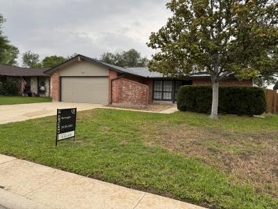 4023 Briar Hollow, San Antonio, Texas 78247, USA