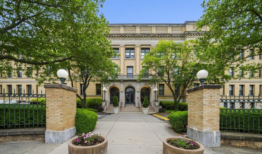 235 State St 317, Springfield, マサチューセッツ 01103, アメリカ合衆国
