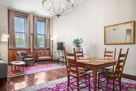 235 State St 317, Springfield, マサチューセッツ 01103, アメリカ合衆国