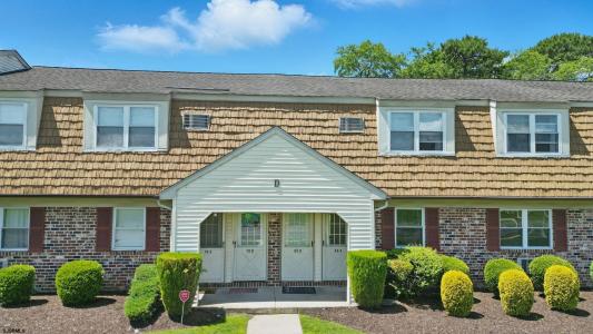69 A Oxford Village, Egg Harbor Township, New Jersey 08234