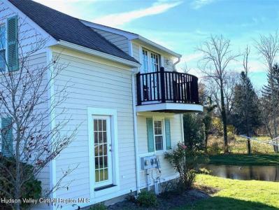 349 Vineyard Avenue Apt 2, Highland, نيويورك 12528, الولايات المتحدة
