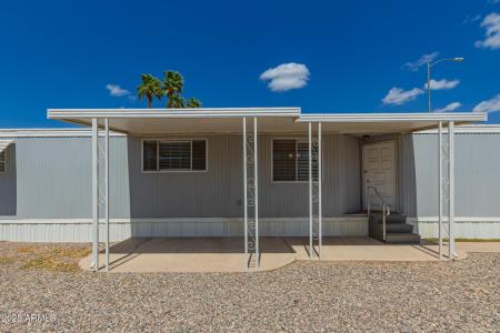 2650 W UNION HILLS Drive 16, Phoenix, Arizona 85027
