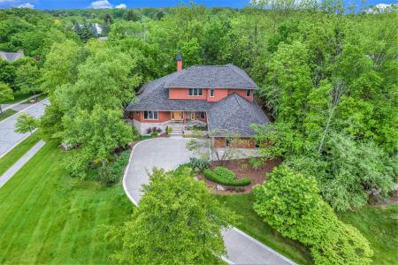 2315 Tall Oaks Drive, Ann Arbor, Michigan 48103, USA