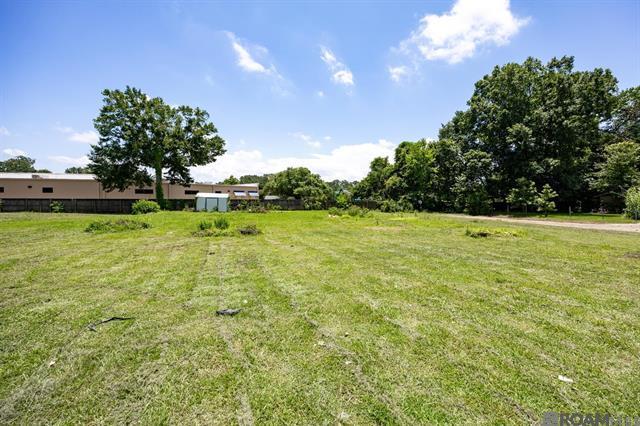 5633 Houston Dr, Baton Rouge, Louisiana 70809