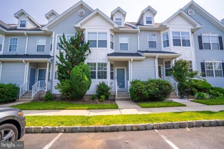 408 Blossom Circle, Dayton, ニュージャージー 08810, アメリカ合衆国