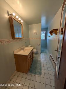 25 Mount Hope Avenue #3, Ticonderoga, Nueva York 12883, Estados Unidos