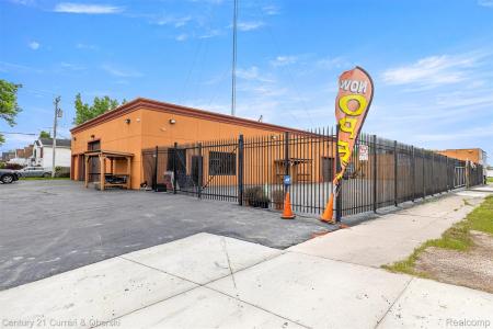 8301 W Chicago, Detroit, Michigan 48204, USA