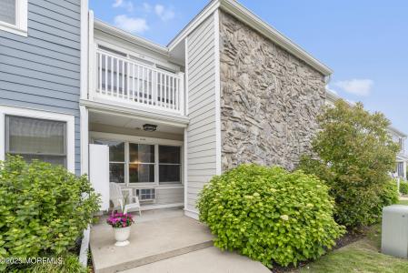 100 Seaview Avenue, Monmouth Beach, NJ 07750, USA