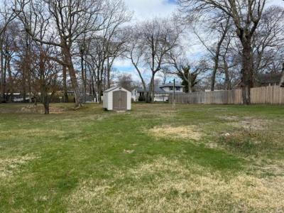 128 Maywood Drive, Mastic Beach, Nova Iorque 11951, Estados Unidos
