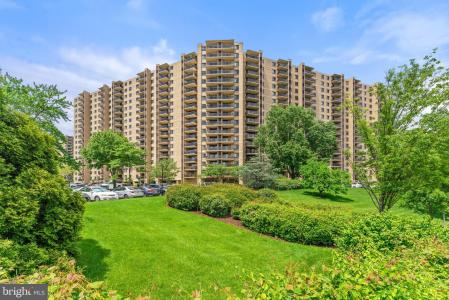 203 Yoakum Parkway Unit# 603, Alexandria, Virginia 22304, USA