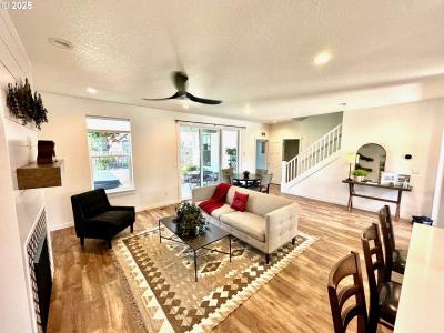 1046 SE Olive WAY, Estacada, Oregon 97023, Stati Uniti