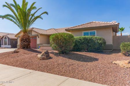 7526 W WINDROSE Drive, Peoria, Arizona 85381