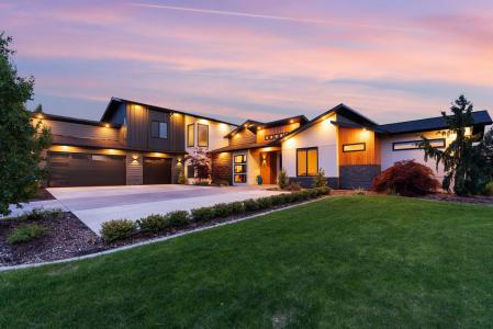 375 N Kennewick Ln, Liberty Lake, Washington 99019