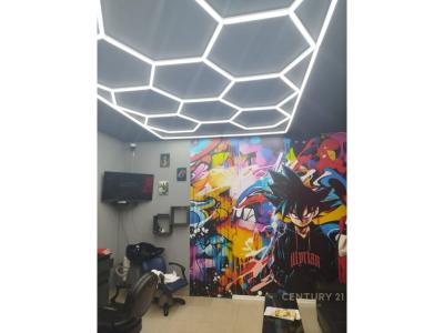 Vizion Plus, Tirana, ألبانيا 
