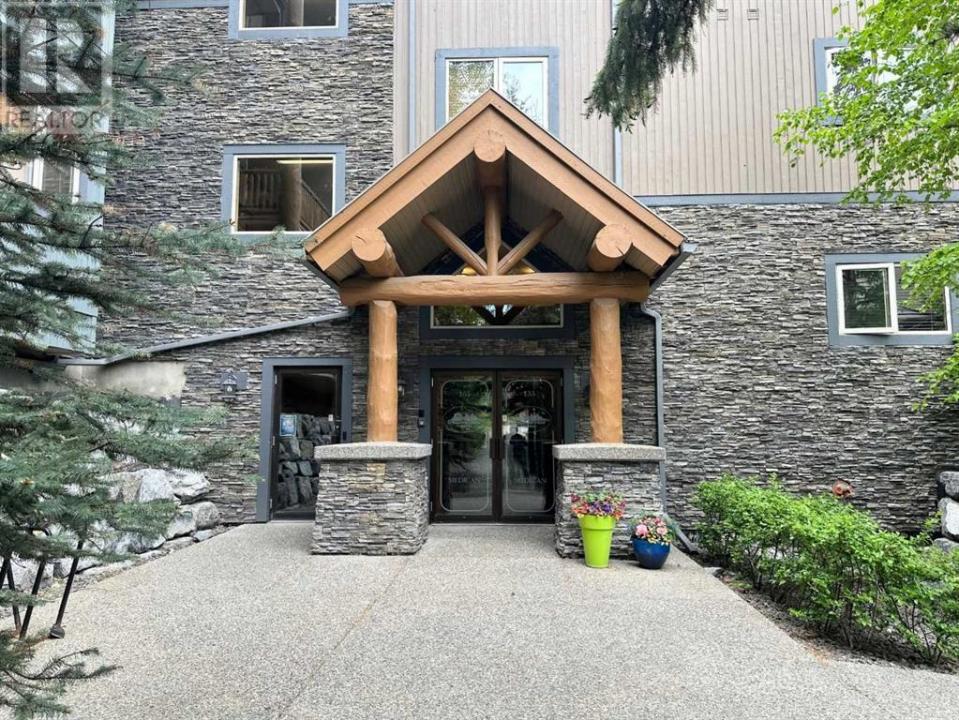 155 CROSSBOW PLACE, Canmore, Alberta T1W 3H6, Canada