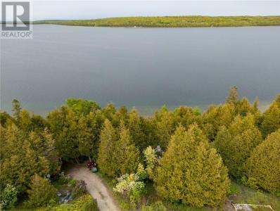 25 SUNOVA BEACH ROAD, Manitowaning, Ontario P0P 1N0, Canadá
