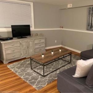 101 LANG CRESCENT, Kitchener, Ontario N2K 1P4, Canada