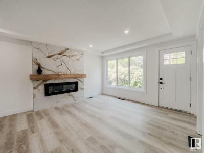 12307 85 STREET NW, Edmonton, Alberta T5B 3H1, Kanada