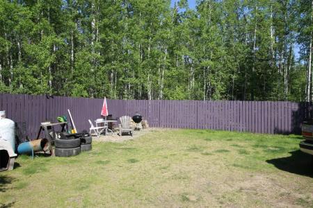 16 PINEWOOD PLACE, Tumbler Ridge, Британская Колумбия V0C 2W0, Канада