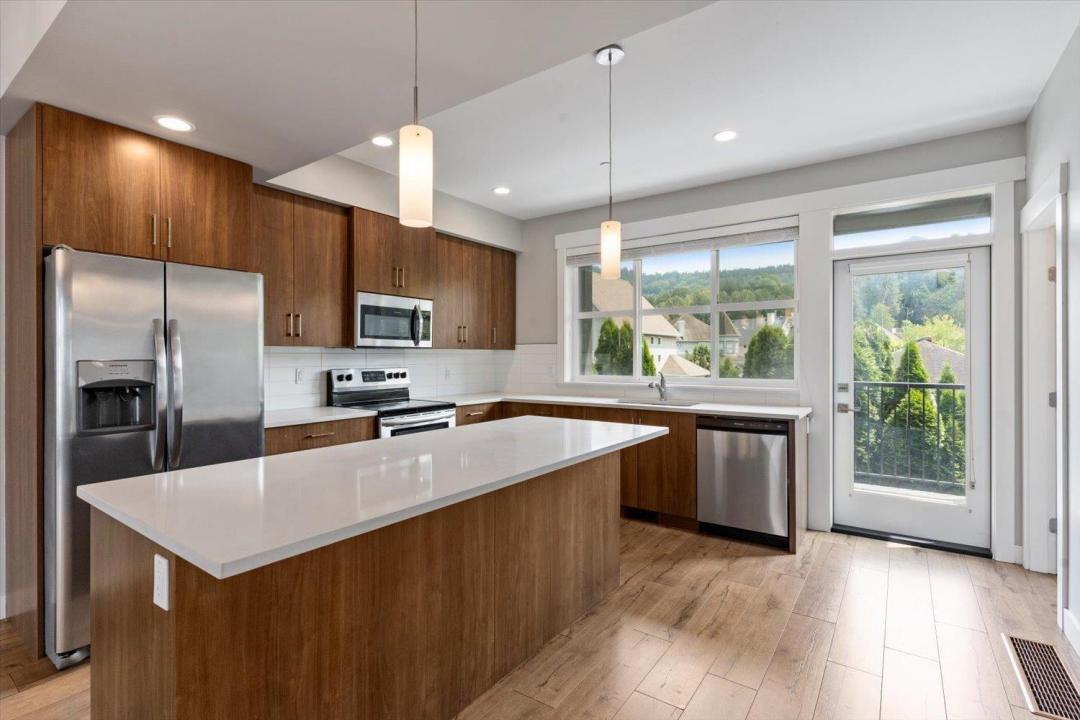 6029 PROMONTORY ROAD, Chilliwack, 不列颠哥伦比亚省 V2R 6B1, 加拿大