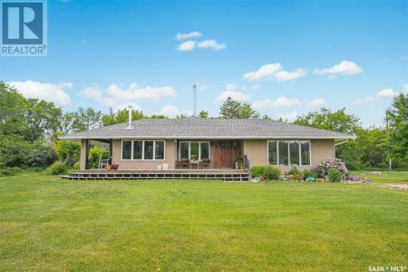 SECLUDED SANCTUARY ACREAGE, Dundurn Rm No. 314, Saskatchewan S7K 1M2, Canada