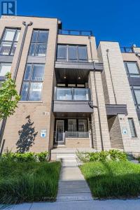 42 INGERSOLL LANE, Richmond Hill (jefferson), Ontario L4E 1G9, Canada
