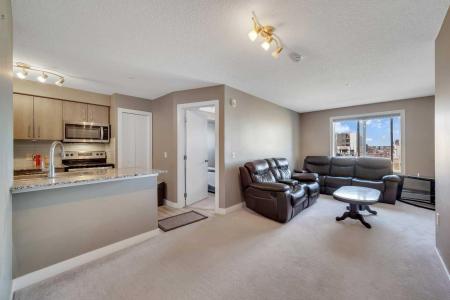 4641 128 AVENUE NE, Calgary, アルバータ T3N 1T5, カナダ