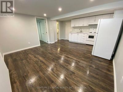25 SHANGARRY DRIVE, Toronto (wexford-maryvale), Ontario M1R 1A5, Canada