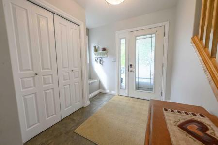 10909 65 AVENUE, Grande Prairie, Alberta T8W 0B3, Canada