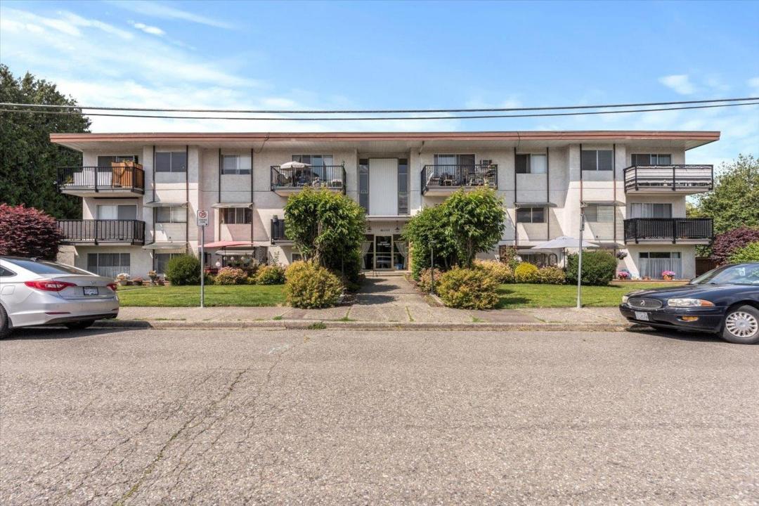 46165 GORE AVENUE, Chilliwack, British Columbia V2P 1Z9, Canada