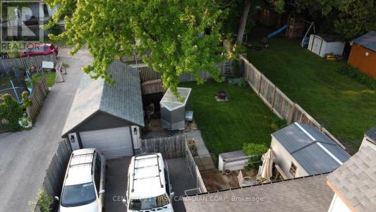 366 SALISBURY STREET, London East (east G), Ontario N5Y 3B1, Canadá