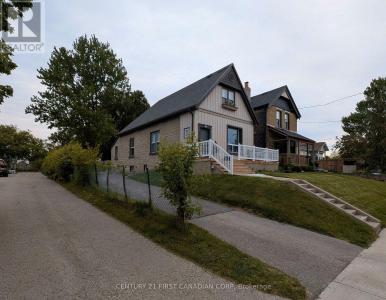 366 SALISBURY STREET, London East (east G), Ontario N5Y 3B1, Canadá