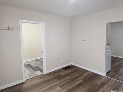 125 5TH AVENUE NE, Ituna, Saskatchewan S0A 1N0, Canadá