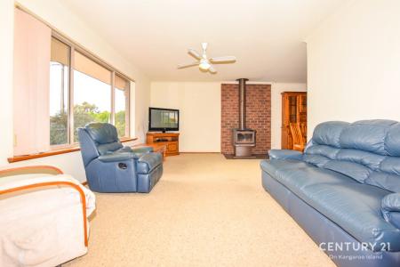 5 Nepean Avenue, Kingscote, SA 5223, Australia