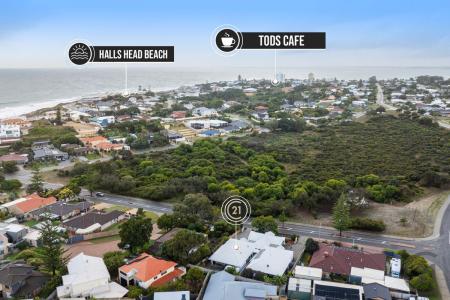 2/2 Clipper Way, Halls Head, WA 6210, Australia