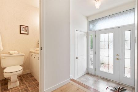 4982 Rue Hortie, Montréal (Pierrefonds-Roxboro), Québec H8Y 1Z3, Canada