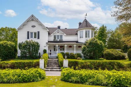 1966  Rue Prospect, Sherbrooke (Les Nations), Quebec J1J 1K7, Canada