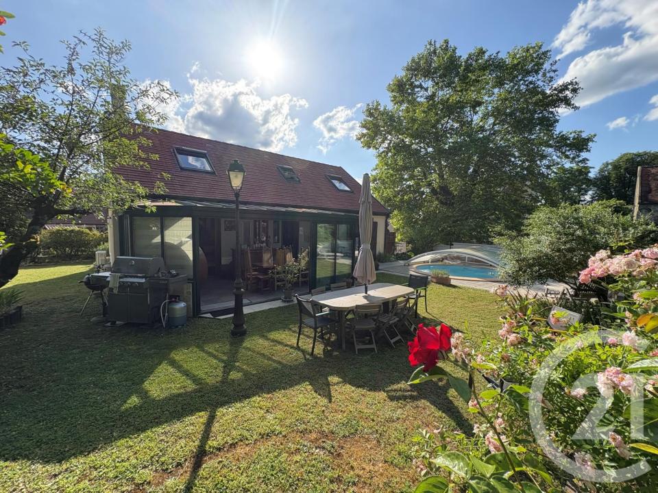 Neuville Sur Oise, Île-de-France 95000, France