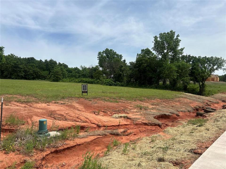1225 Layla Ln, Blanchard, Oklahoma 73010, USA