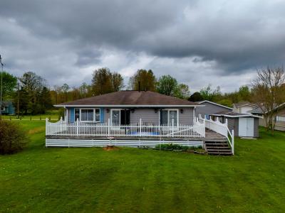 3045 W Lakeside, West Branch, Michigan 48661, USA